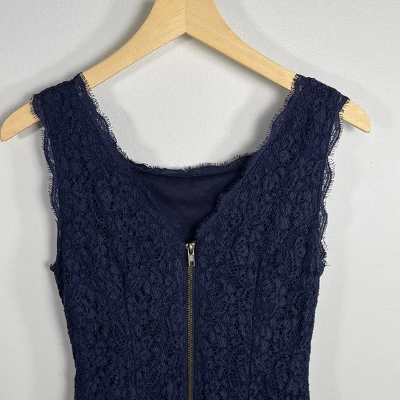 Adrianna Papell Navy Blue Lace Sheath Dress Size 8 - Picture 6 of 7